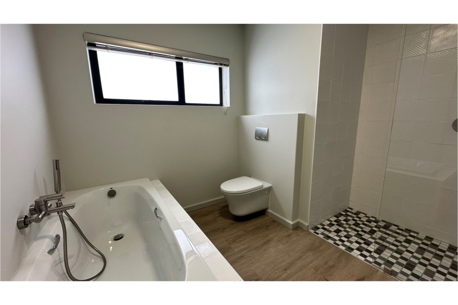 To Let 3 Bedroom Property for Rent in Paarl Central Western Cape